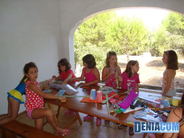 El campamento de Juniors San Antonio teletransporta a los niños hasta la prehistoria 7 Campamento Juniors