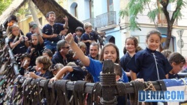 Comitiva Infantil de la Filà Deniers