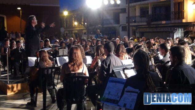 Concierto de Música Festera en Moros y Cristianos Dénia 2011