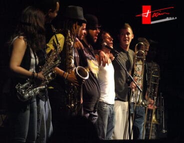 Felah Mengus en Concierto.