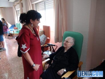 Filà Alkamar en la Residencia de ancianos Santa Lucía
