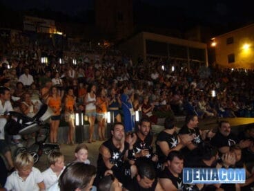 Público en el Concierto de Bandas de Moros y Crisitanos de Dénia
