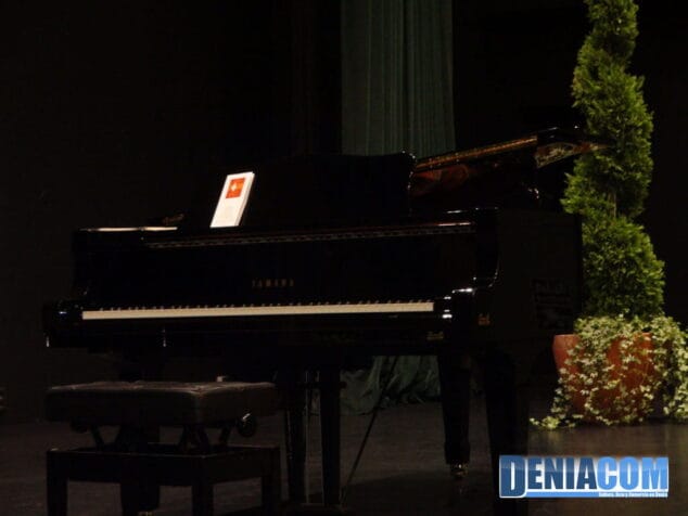 Todo preparado para recibir al Trío Giusto