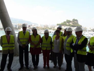 Visita de la Consellería a las obras del puerto