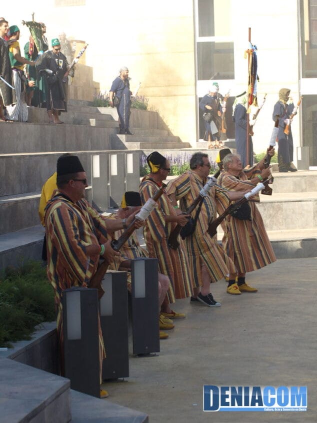 Walíes en la Plaza del Consell