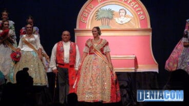 00 Rosabel Pous y Jose Candel – Fallera Mayor y Presidente de París Pedrera 2012