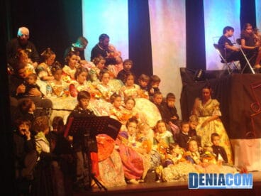 12 Juan Ots – Presidente Infantil del Centro en su presentación