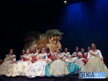 17 Corte de honor de Rosabel Pous