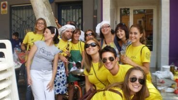 Celebración del Mig Any en el Oeste