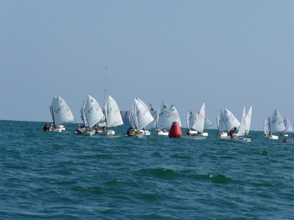 Comienza la temporada del equipo Optimist en Valencia Comienza la temporada del equipo Optimist en Valncia