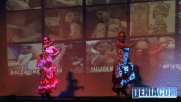 03 Bailaoras de flamenco en la presentación de la Falla Centro