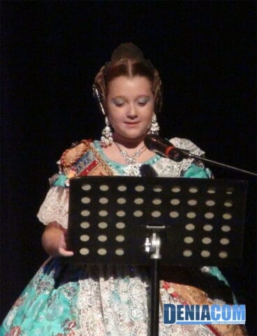 12 Gala Sivera Fallera Mayor Infantil Oeste 2011