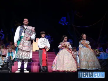 20 Pleitesía de la Fallera Mayor Infantil de Dénia a la Fallera Mayor Infantil del Oeste