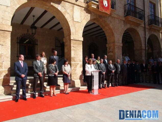 La alcaldesa apela a la unión en su discurso del 9 d'octubre 5 Discurso de la Alcadesa de Dénia el Día de la Comunitat Valenciana