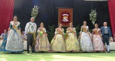 Paula Bertomeu representa a Dénia en la despedida de las FFMM de la Comunitat Valenciana