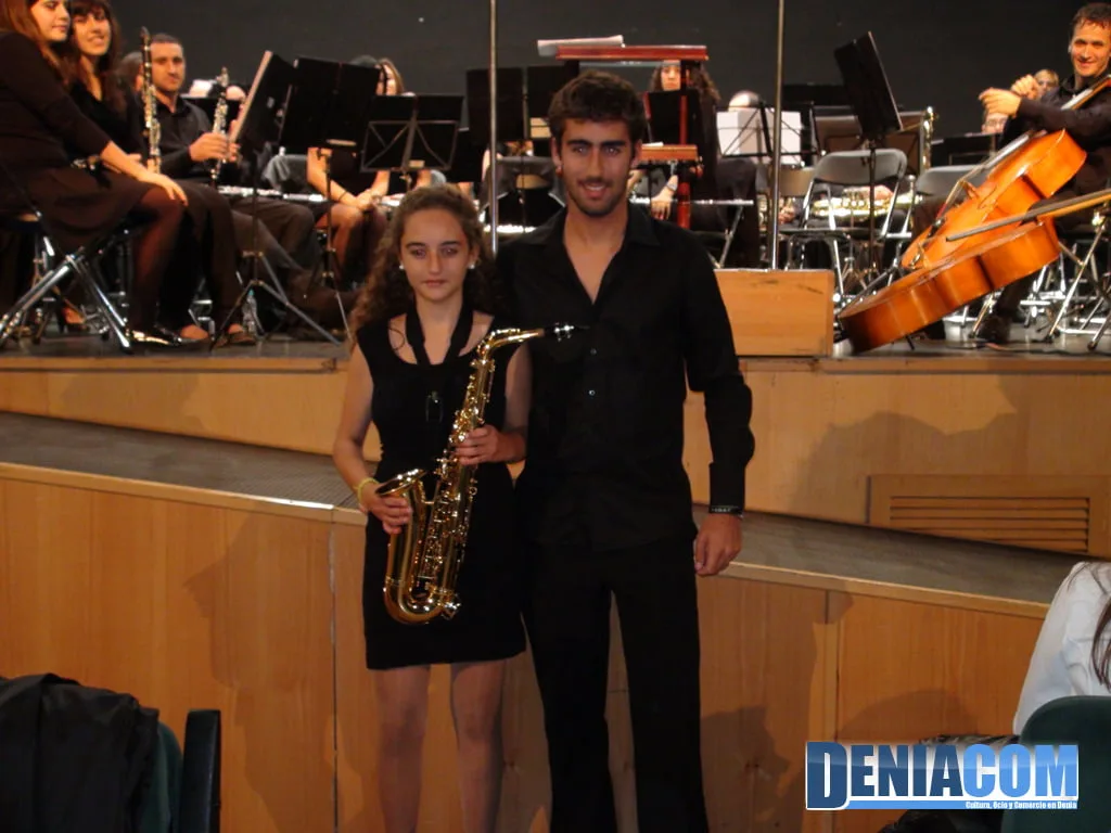 05 Apadrinamiento de nuevos miembros de la banda en el Concierto de Santa Cecilia