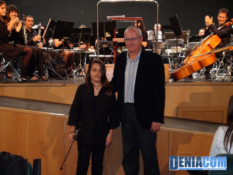 07 Sponsorship of new members of the band Santa Cecilia Concert