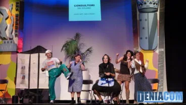 28 Teatro en la presentación de la Falla Roques