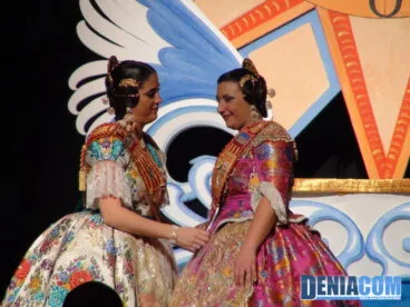 36 Elia Ballester y Anna Sobrecases