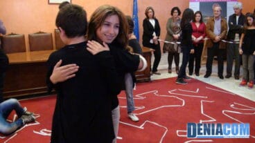 Alumnos de la ETC performance en el Día Internacional contra la violencia de género 3