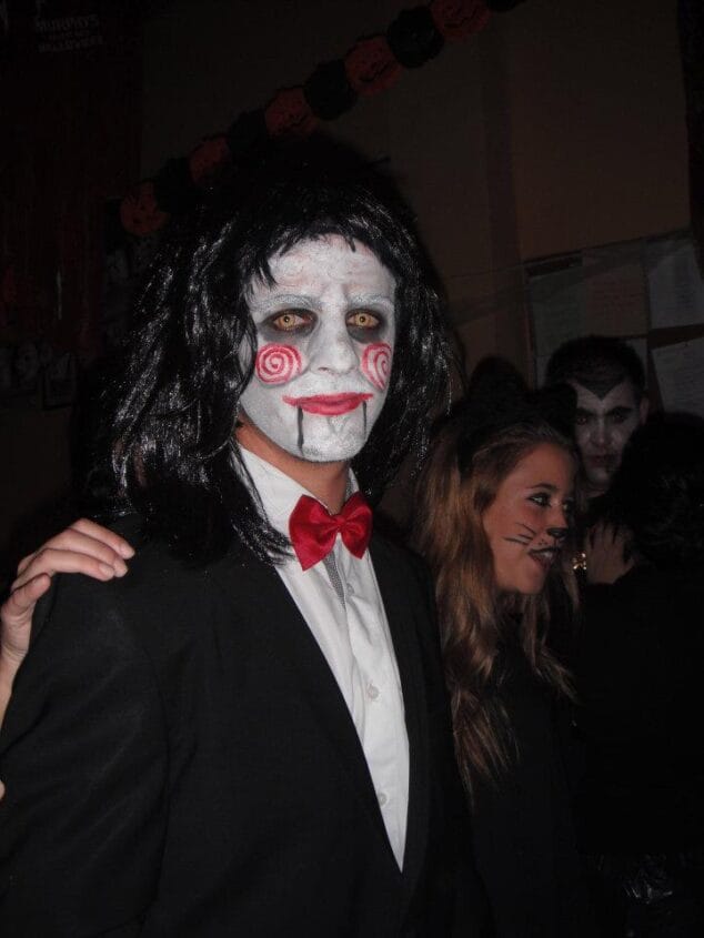 Ganador al mejor disfraz en la Fiesta Halloween de la Falla Oeste