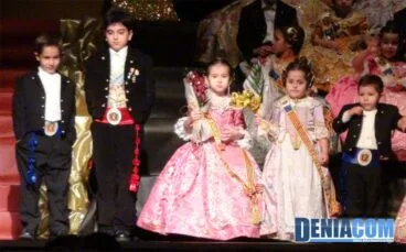 05 Comisión Infantil Falla Diana