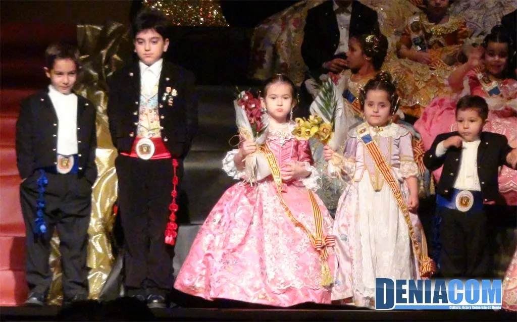 05 Comisión Infantil Falla Diana