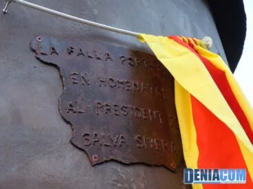 Placa homenaje a Salva Sivera