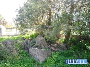 Restos abandonados del monumento al Sagrado Corazón