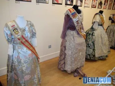 Trajes falleros de los años 80
