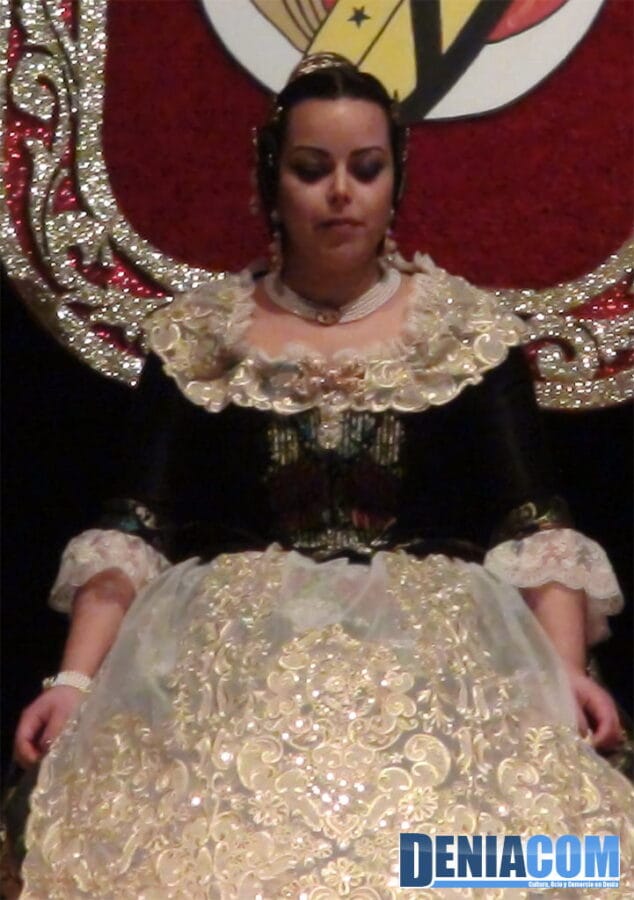 05 Corte de Honor de Darrere del castell