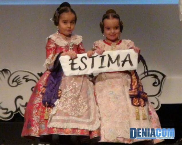 La Falla Campaments celebró la presentación de su comisión, sin Fallera Mayor 10 09 Comisión Infantil de Campaments