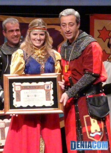 10 Franzisca Ingold Abanderada Mora 2012