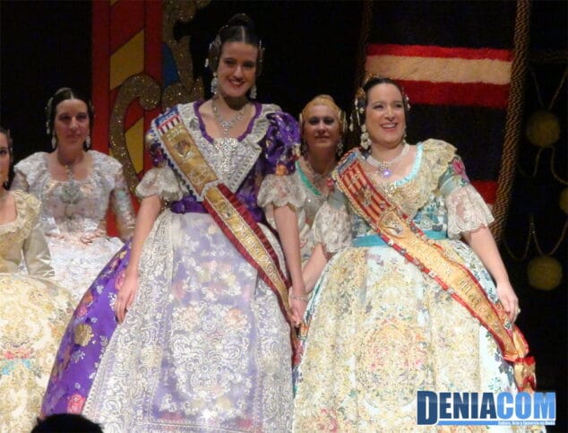 14 Tamara y Vanessa Falleras Mayores de Darrere del Castell 2011 y 2012