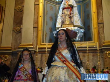 00 Ofrenda de las Falleras Mayores de Dénia