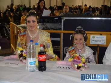 01 Falleras Mayores de Dénia en el Sopar de Germanor 2012