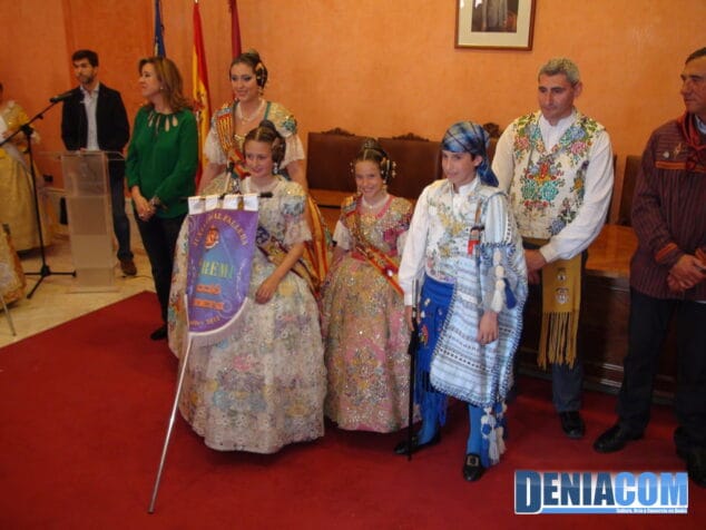 Saladar y Centro repiten primeros premios en infantiles 12 11 Tercer premio de Primer Sección para la Falla campaments
