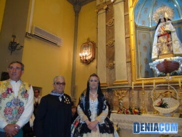 37 Ofrenda de la alcaldesa de Dénia