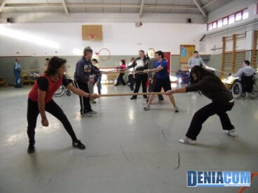 Ejercicios en la Escuela de Deporte Adaptado de Dénia