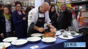 Emplatando para el concurso de Gamba Roja de Dénia