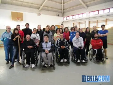Escuela de deporte adaptado para adultos en Dénia