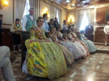 Las Falleras Mayores de Dénia en la convivencia de juntas Locales celebrada en Gandía1