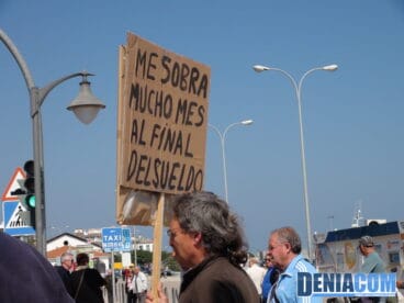 Pancarta en la manifestación del 29M en Dénia