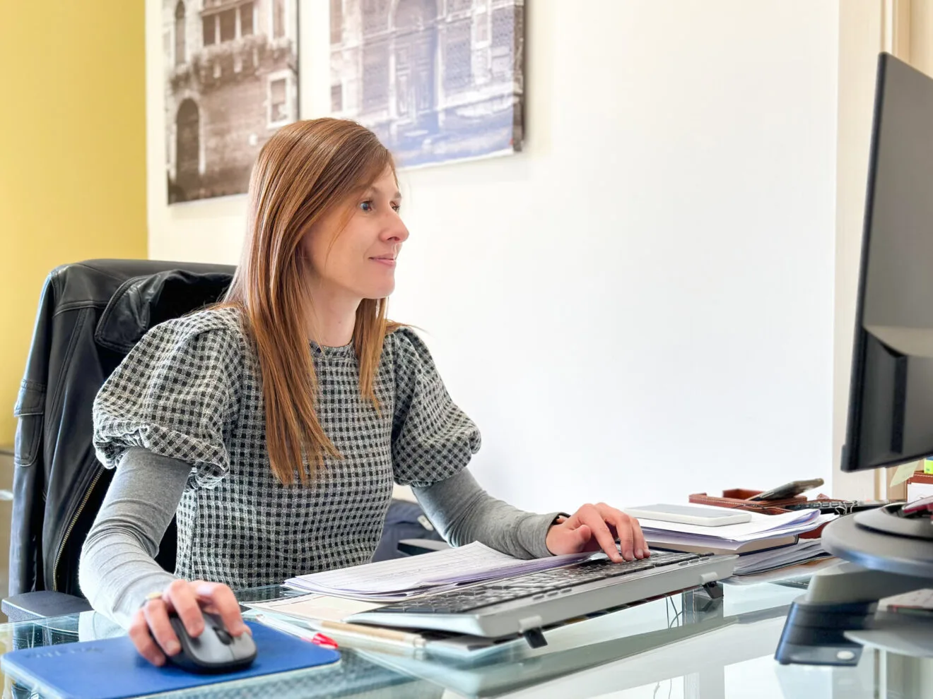El equipo profesional de Gesdenia te asesorará en todas tus gestiones