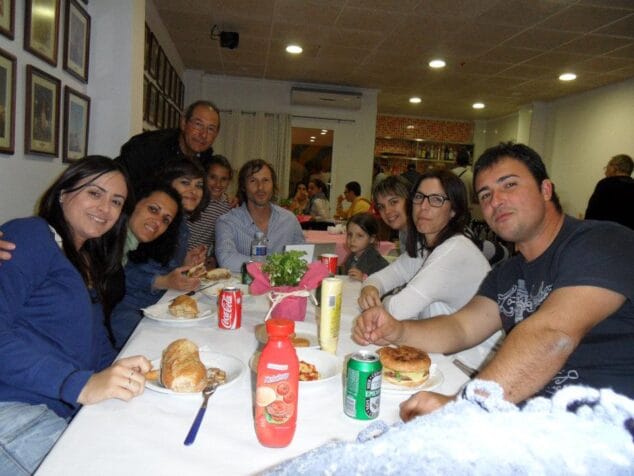 Cena en la Falla Roques VI