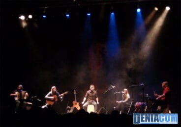 Fran Perea presentó en Dénia su disco Viejos Conocidos