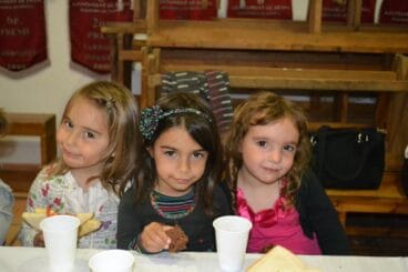 Merienda infantil en la Falla Campaments 02