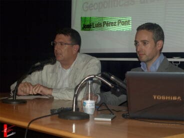 Conferencia de José Luís Pérez en Dénia
