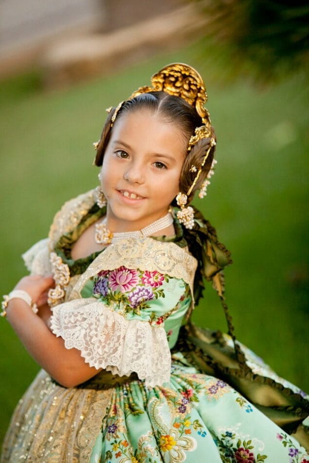 Nueve falleras aspiran a ser la Fallera Mayor Infantil de Dénia 2013 8 MALENA MARQUEZ