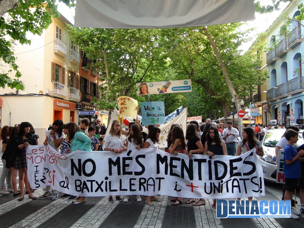 Manifestación educativa en Dénia en 2011 Manifestación educativa en Dénia en 2011